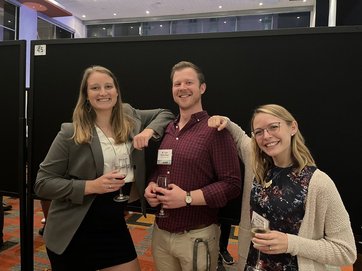 sdyslin's tweet photo. Had a fantastic time presenting a poster at #SNL2022 this past weekend! Shook hands with some incredible researchers and am getting excited all over again for the work being done in my lab and in this field 🧠🖥 https://t.co/kfBUhKyfPW