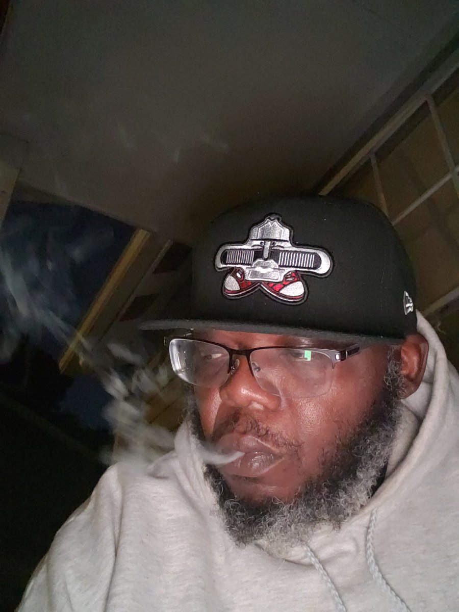 Dank1TheVandal's tweet photo. F.O.T.N. the 2018 Syracuse Chiefs, now Syracuse Mets, tribute to the Brannock device "The Devices". @SyracuseMets
#Brannockdevice #SyracuseMets #customhat #size734 #AccessibleExcellence #IDareYouToBeDifferent #NOSIDEPATCHGANG #WhyBeTrendyWhenYouCanSetTheTrend https://t.co/g1btOGFzjV