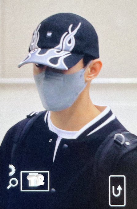 seoksoocentric's tweet photo. the jacket. okay. https://t.co/VfyCvwvgUy