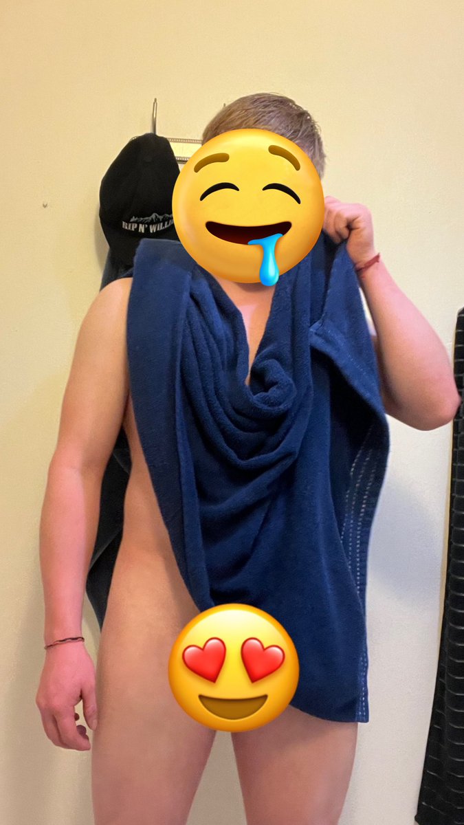 JohnnyRawson1's tweet photo. Sexcuestrame #boyslove https://t.co/tERcuJr1jt