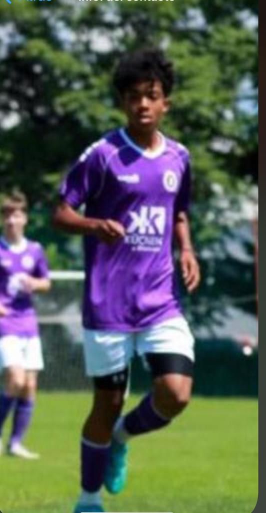 mgil047's tweet photo. Cristopher Peguero hijo del Vegano guancho peguero radicado en Austria es llamado a la selección juvenil nacional de este país y a penas tiene 14 años
#desdemicancha https://t.co/3K82nnKbLb
