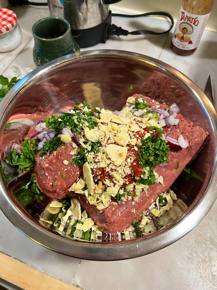 mollyelwood's tweet photo. Work benefit: a 5 lb brick of @ImpossibleFoods Beef Made From Plants (a food service package). I made two massive delicious meatloafs (loaves?). We’re gonna be eating meatloaf until November. #teamimpossible https://t.co/cnRdUFdln9