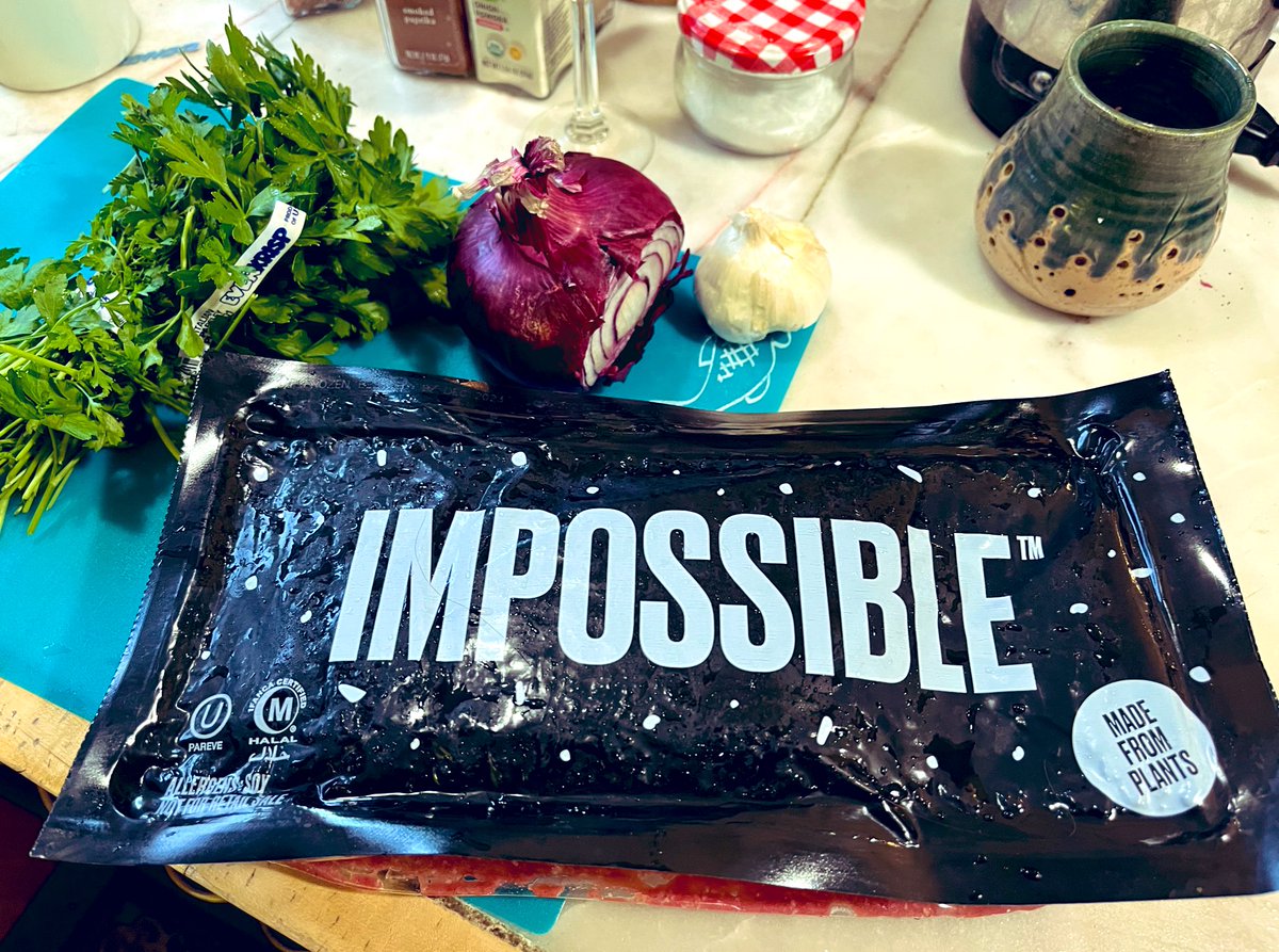 mollyelwood's tweet photo. Work benefit: a 5 lb brick of @ImpossibleFoods Beef Made From Plants (a food service package). I made two massive delicious meatloafs (loaves?). We’re gonna be eating meatloaf until November. #teamimpossible https://t.co/cnRdUFdln9