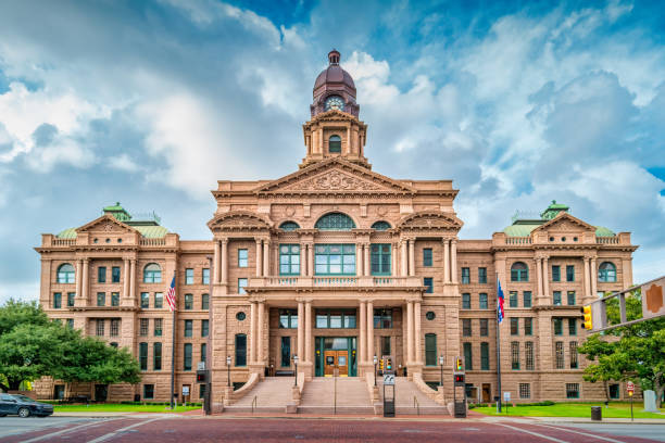 MonicaDfw's tweet photo. Fun Fact: Did you know that Worth Worth was home to one of the largest cattle drives in the south, referred to as the Chisholm Trail? This influx of cattle workers led to a boom in business in the small southern town!

#TextDFWto85100tostayintheknow
#GoodMove
#WelcomeHome https://t.co/vrjM9Z6YVz