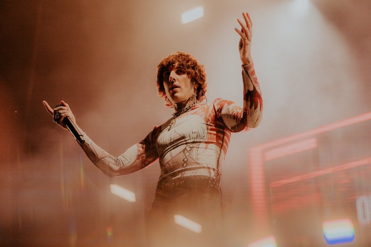 ctucker698's tweet photo. I’ve had so many wild opportunities to shoot shows over the past two months…here’s some of my favorites. 

@bmthofficial @SLNTPLNT @SensesFail @DraggedUnderWA https://t.co/gtNZM0Wx3Q