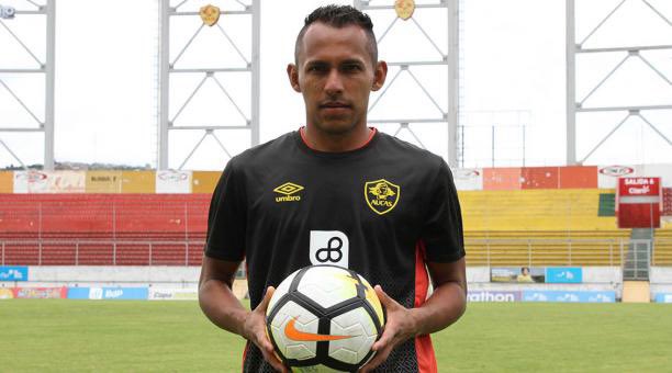 iotokoturaja's tweet photo. Gracias Técnico ⚪️🔴. Gracias Ensón y Carcelen. Nada más que acotar. GRACIAS. #AUCAS https://t.co/8mNhgrKJeX