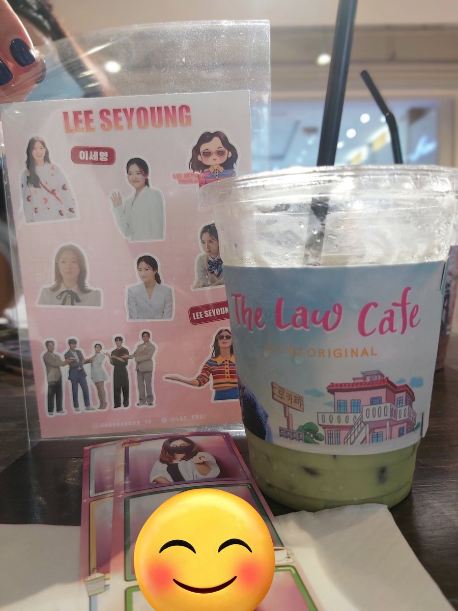 CR36545's tweet photo. ขอบคุณViuTHที่จัดกิจกรรม #ViuTheLawcafe ขึ้นมานะคะ🥰cup sleeveน่ารักมาก เครื่องดื่มของ #BraveRoasters ที่ร้านODS เหมาะกับคนไม่ทานหวานมากๆ ที่ได้ดื่มคือไม่มีน้ำตาลแน่นอน ดีต่อสุขภาพสุด  ขอบคุณห้างสรรพสินค้าSiam DiscoveryในเครือOne Siamด้วยค่ะ และ��องแจกน่ารักๆจากบ้านเบสขอบคุณฮะ😍 https://t.co/MK8CgGAbZV