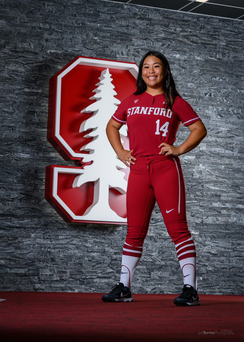 Headed to The Farm ❤️🌲Thank you to everyone who has supported me throughout this journey! #committed #fearthetree <a href="/StanfordSball/">Stanford Softball</a>