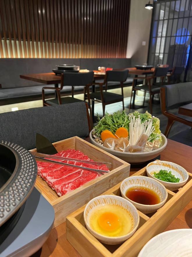 Today's weather is more suitable for hot pot😊😊
