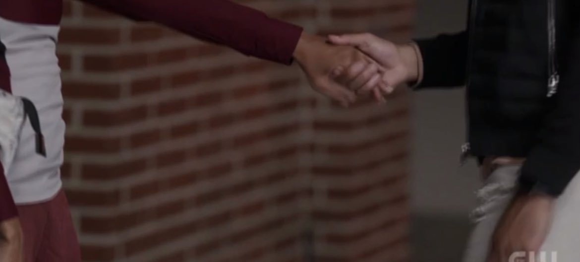 jimonefiles's tweet photo. “it doesn’t matter why i came here. you look like you could use a friend, and i’m happy to be a substitute until we find our way back to being the real thing.” - jordan baker to simone hicks https://t.co/H8MaAf3jho