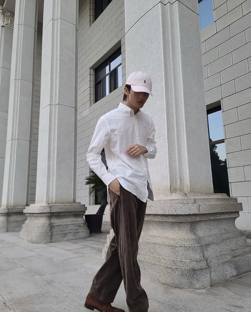 LMKFEED's tweet photo. [221011] onyourm__ark INSTAGRAM (1)
🔗: https://t.co/mVc4MjWQuI  

#PinkPony @/PoloRalphLauren let's donate together! https://t.co/aGmdmpHTNl