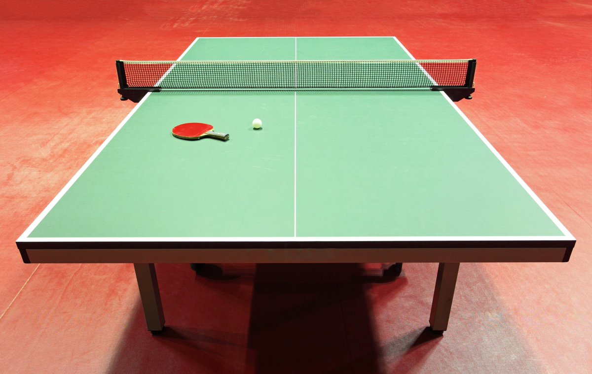 Nos fascina que la monitora de ping pong en las actividades deportivas de Vitoria tenga más de 60 años, que los participantes seamos gente entre 22 y 64 años, jugamos entre todos de igual a igual 🙋🏻🏃🏻‍♀️🏓❤️