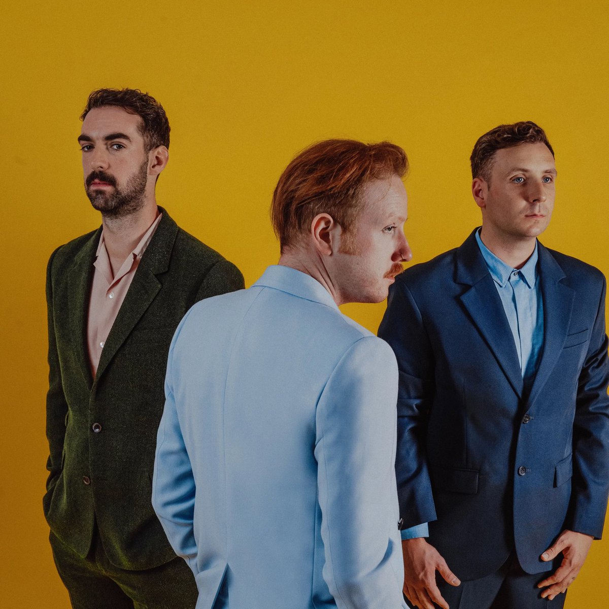 musictrendscol's tweet photo. FOALS, ROYAL BLOOD, WALLOWS, TWO DOOR CINEMA CLUB también hacen parte de nuestro grupo de segundas líneas en esta predicción final 🫣 https://t.co/BWEdNj3XkR