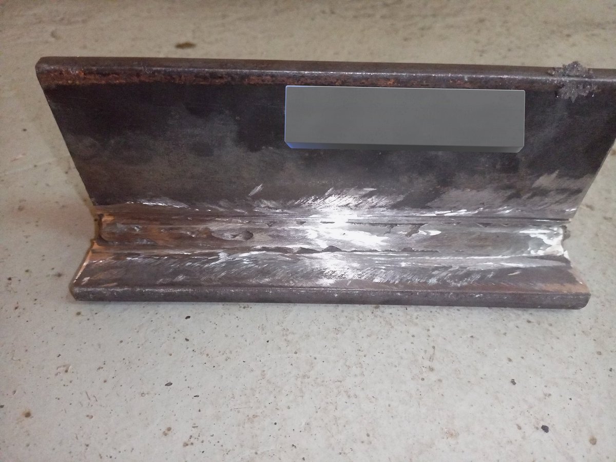 fannyhand1's tweet photo. Example for grinding on false weld to fix it back https://t.co/mzVUIfXUTU