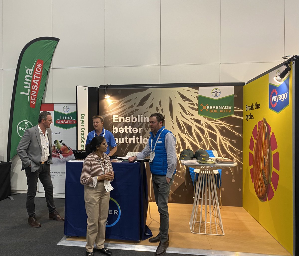 darrenbayer2015's tweet photo. Things going great #AACC22 plenty of activity at the stand https://t.co/D9P2qpgUI0