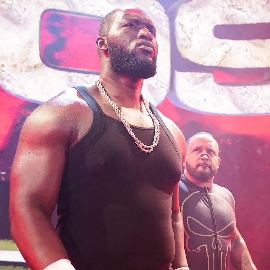 JohnDavid7214's tweet photo. Omos time
#WWERaw https://t.co/u8TjckLF18