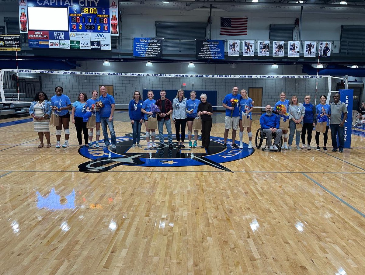 CapCityCavsVB's tweet photo. A clean sweep makes this Senior Night even more special! This program was built with these Seniors and we couldn’t be more proud of what they have accomplished these past 4 years! #ALLOUT #CC4L 🧹🧹🧹🏐💙 https://t.co/7lbQvQZir2