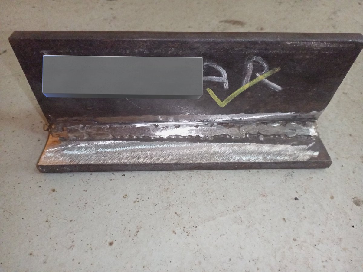 fannyhand1's tweet photo. Example for grinding on false weld to fix it back https://t.co/mzVUIfXUTU