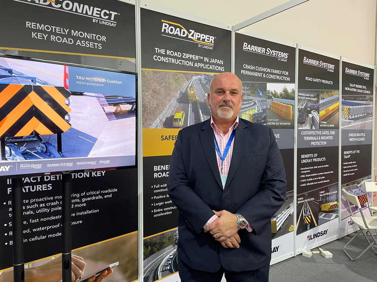 IRF_global's tweet photo. The adjoining #exhibition showcases state of the art innovations presented by #IRFGlobal members and other solutions providers active in the Asia-Pacific region.
#asiapacific #11thmrc #kkr #ream #malaysia #conference #irf #transportation #mobility #technology https://t.co/cefLDLLiio