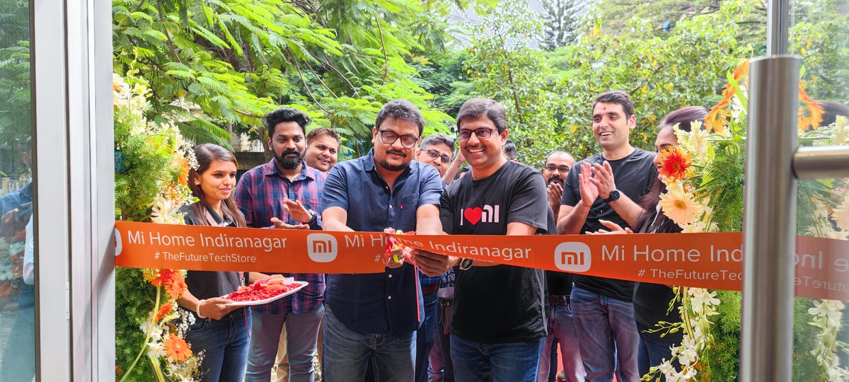 batchumalli's tweet photo. #MiHome Indiranagar got a #Smart new look...Plz do visit to experiance #FutureLiving & explore the amazing range of #Xiaomi smart products!!
#Xiaomi❤ #MiHome #FutureTechStore https://t.co/FSld8Ky8UE