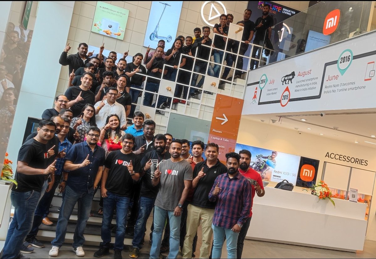 batchumalli's tweet photo. #MiHome Indiranagar got a #Smart new look...Plz do visit to experiance #FutureLiving & explore the amazing range of #Xiaomi smart products!!
#Xiaomi❤ #MiHome #FutureTechStore https://t.co/FSld8Ky8UE