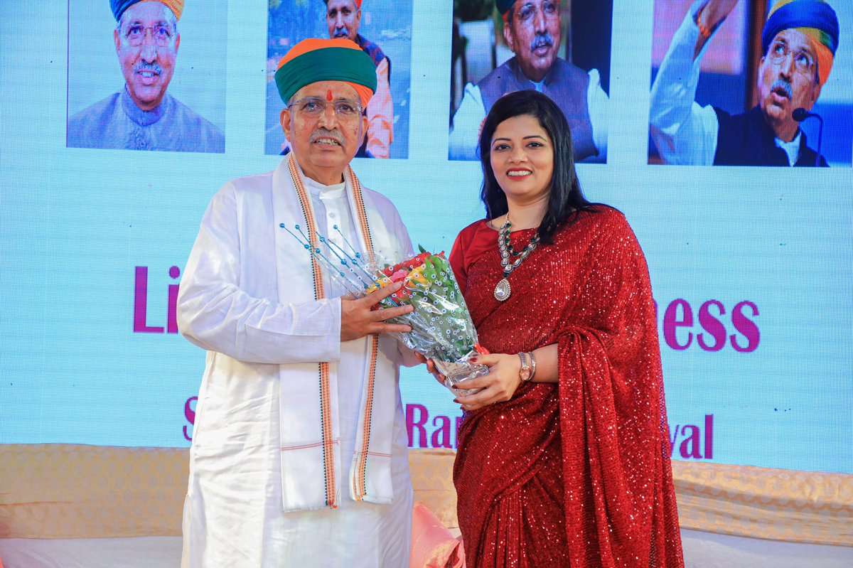 pantomath_group's tweet photo. Hon. Minister Mr. @arjunrammeghwal graced #MegaGetTogether organised by #Pantomath His address on #lifestyle #happiness was par excellence; touched hearts of one & all. Grateful to you, sir! #ProgressWithValues #PantomathMeraHumsafar @PantomathAmc @madhu_lunawat @mahavirlunawat https://t.co/FljIesVB5b