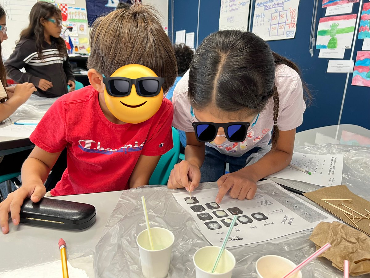 UnivOf5thGrade's tweet photo. 5th graders loved learning which chemical reaction made goo! @MysterySci @NarancaMustangs @CajonValleyUSD https://t.co/PXucF9x7md
