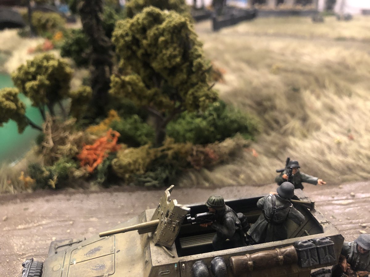 Some pics from tonight’s game 
#spreadthelard