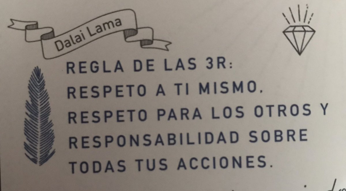 AlejandraGarx's tweet photo. #LibrosRecomendados #libros #frases #dalailama #literatura https://t.co/WybV440mAU
