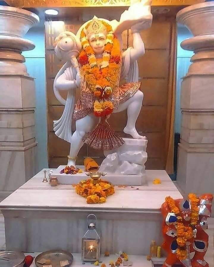 Murlidharjha99's tweet photo. दुनिया चले ना श्रीराम के बिना,
श्रीराम ना चले हनुमान के बिना !!
    #जय___श्री___राम  🙏🚩
@sansar_sevak https://t.co/NSGKJ85Euf