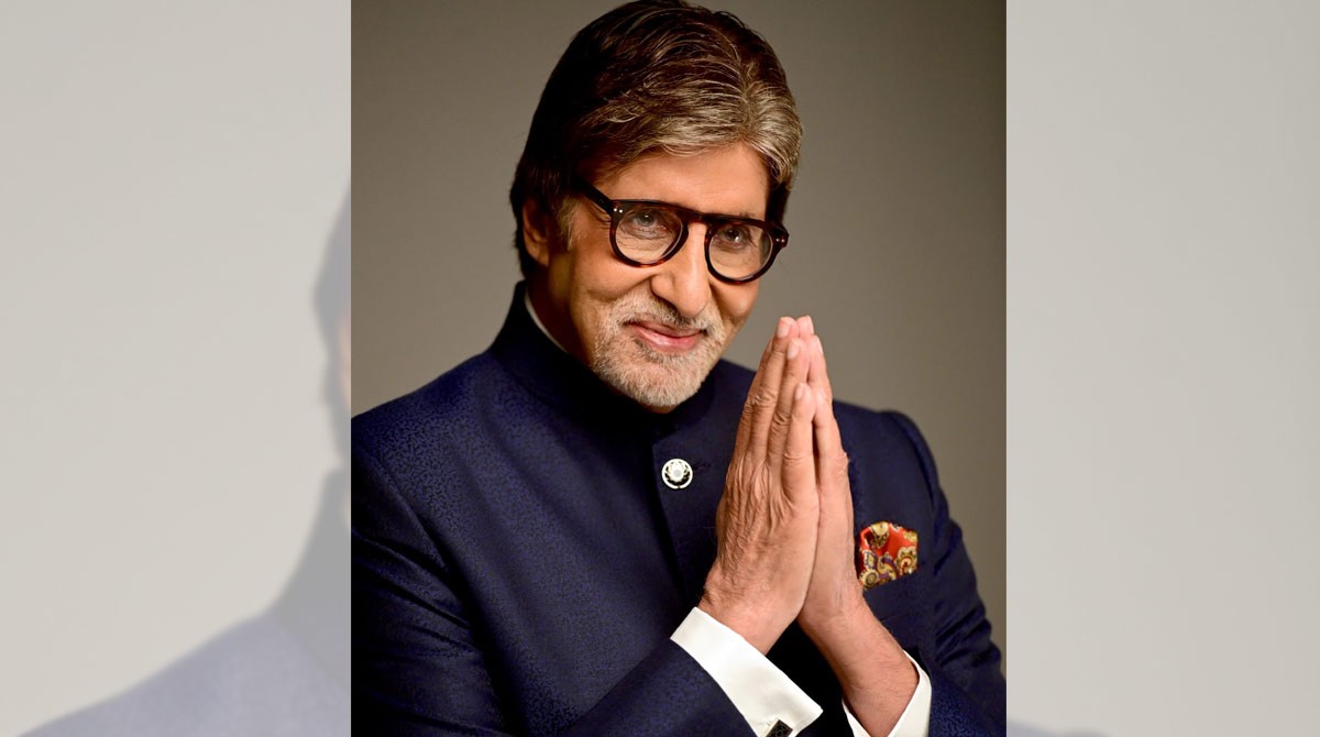 Happy 80th Birthday .. Amitabh Bachchan. 

An absolute legend! There s no one like the Big B .              ! 