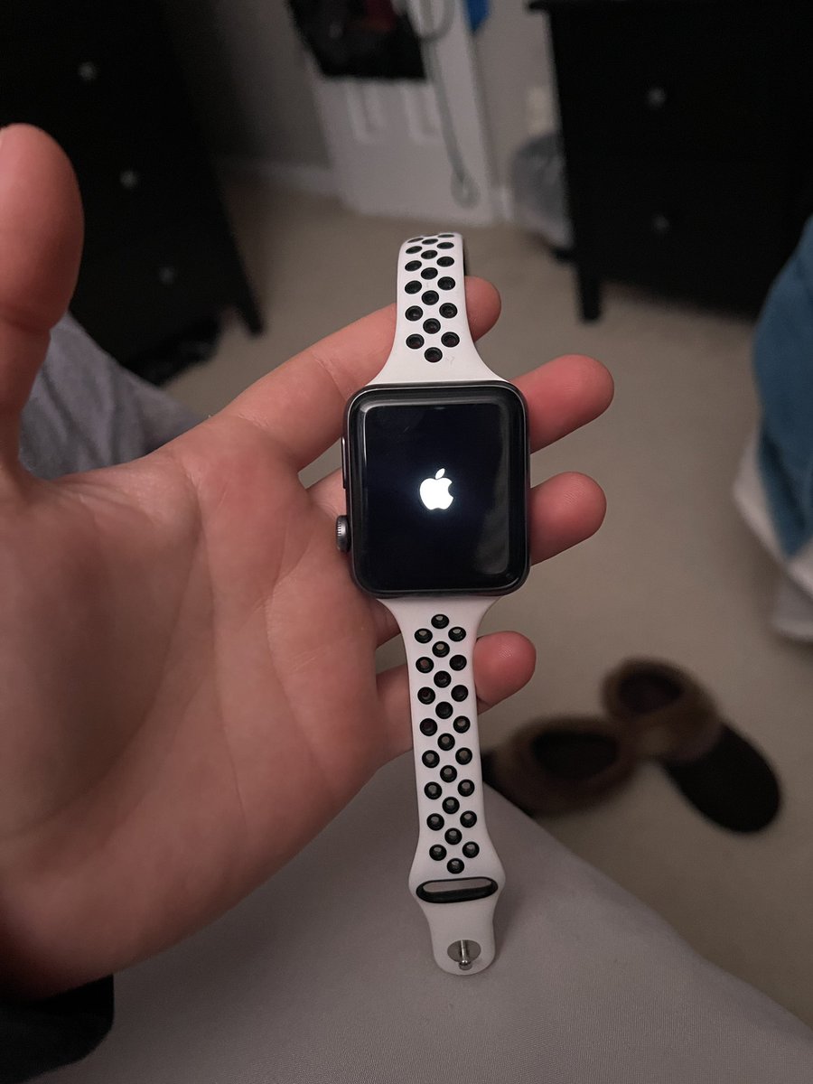 tinatelep's tweet photo. @Apple I’ve been trying to update my apple watch three over and over with the new update that should prevent it from power cycling… and we are on attempt 3. Any advice? I really love my watch and don’t want to see it die quite yet. 🥲

#applewatch #applewatchseries3 #update https://t.co/6KfsOeTiV3