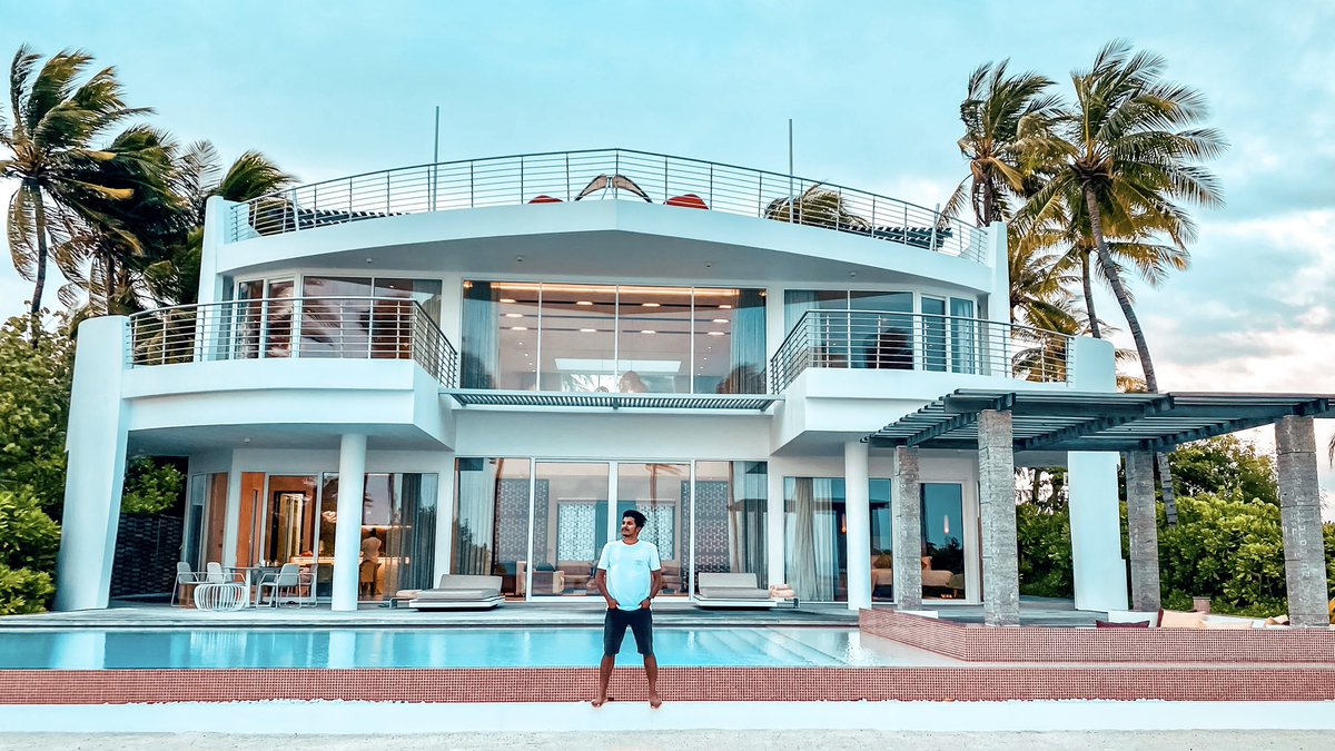 Stay for couple of Nights..✨ #Leefphotos #LeefMv
Back at it stronger than ever..📸💪..Alhamdhulillahi for everything.. وَمَا تَوْفِيقِي إِلَّا بِاللَّهِ
#maldives #jumeirahHotels #Jumeirahmaldives #visitmaldives #maldivesresorts #luxury