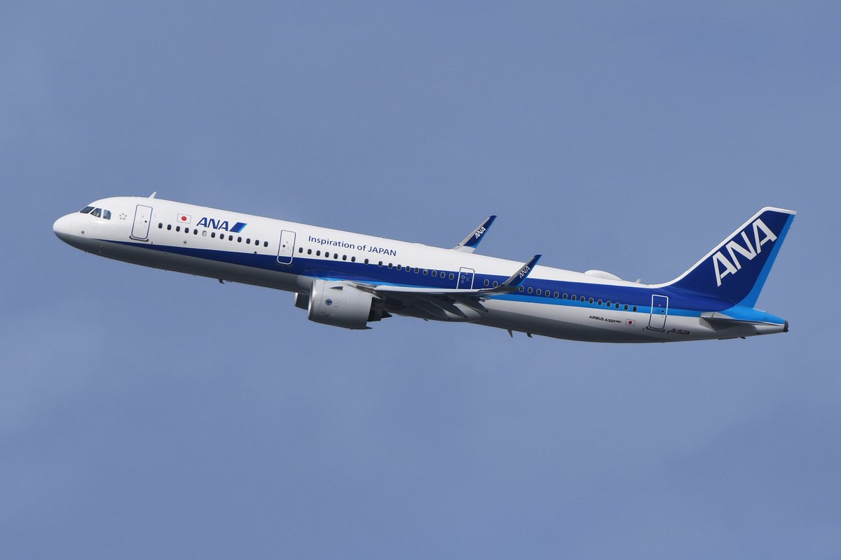 TOPAZ102x's tweet photo. #ソラマニ_ヒコーキ #A321 #JA152A #伊丹
鹿児島行きJA152Aです
これは日差しも当たり、捻りも見られたのに
何故この10分後の鬼滅参では駄目だったんだろう…
伊丹ウェザー恐るべしです(笑)
10/8 瑞ヶ池より NH547 JA152A https://t.co/Ps6b4zdTKM