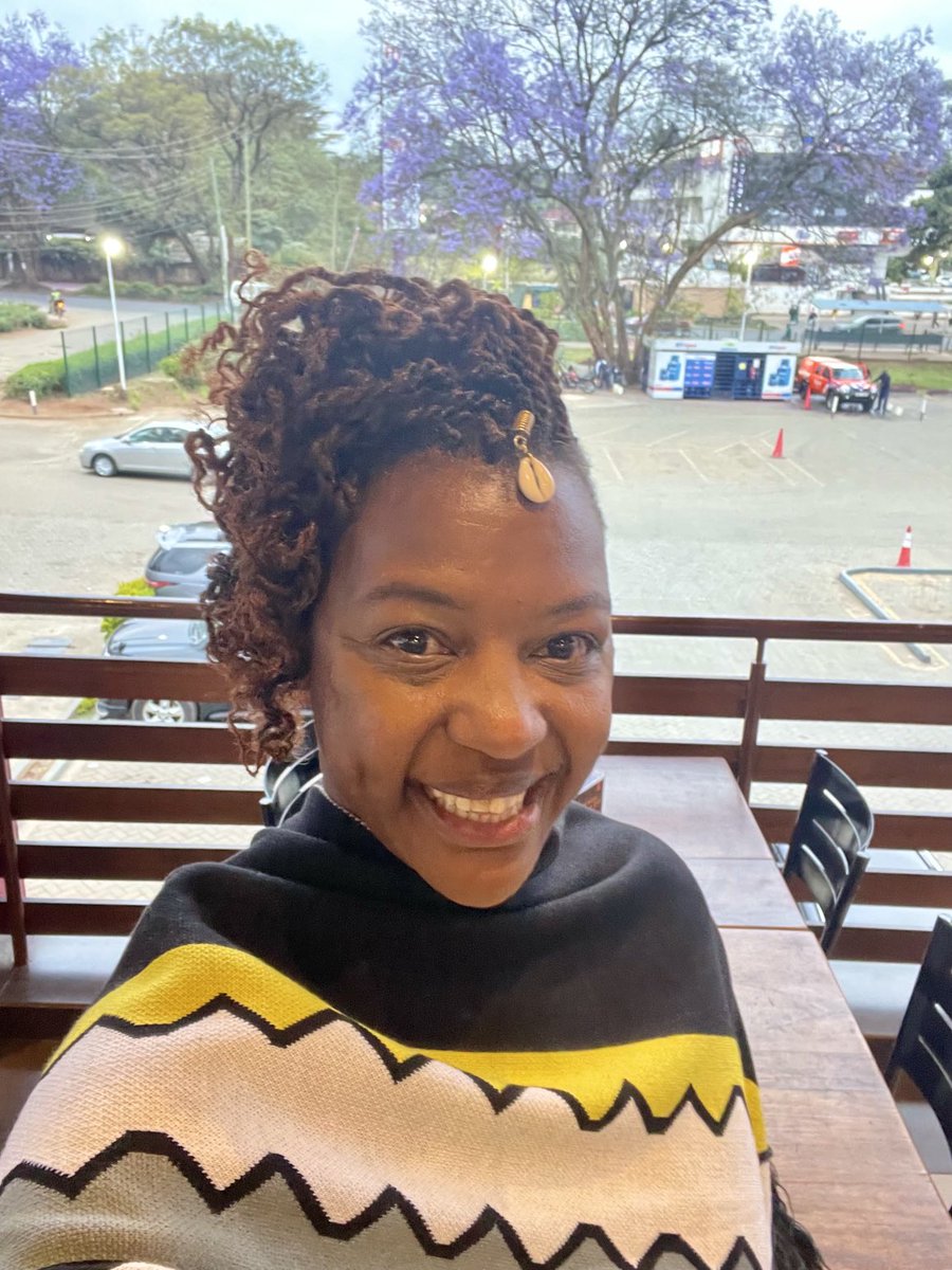 CCiiru's tweet photo. Itβs jacaranda season , the trees are alive π.
Also β¦ what is with the cold mornings ? π§.
#Funhomes ponchos re stocked.
#Authentic #warm https://t.co/7vsZIzFXlA