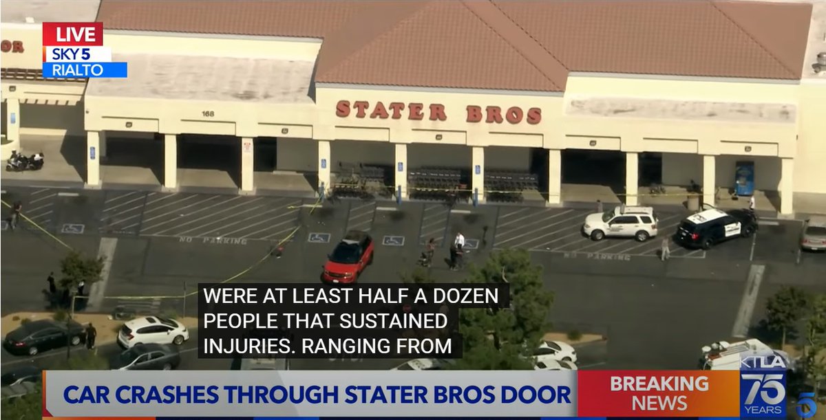 reiter_rob's tweet photo. 8 #injuries inside a #StaterBrothers store in #Rialto California when a driver #crashesinto the front doors. #Storefrontcrash #100timesperday
https://t.co/CX3QtFF3hQ https://t.co/xcMCGy77Ja