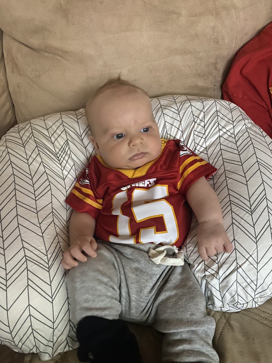DaltonHaist's tweet photo. No better way to start the week off than two wins on a Monday! JV got it done, then I got to go home and cheer on the Chiefs with Tate! #TigerFamily #ChiefsKingdom https://t.co/veAw0LwV2G