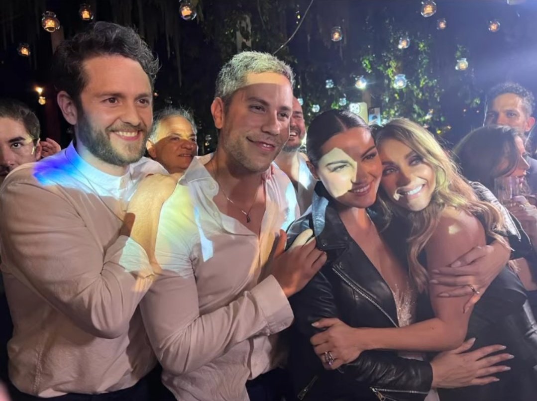 Mais uma deles! Christopher Uckermann via Instagram stories. 💞