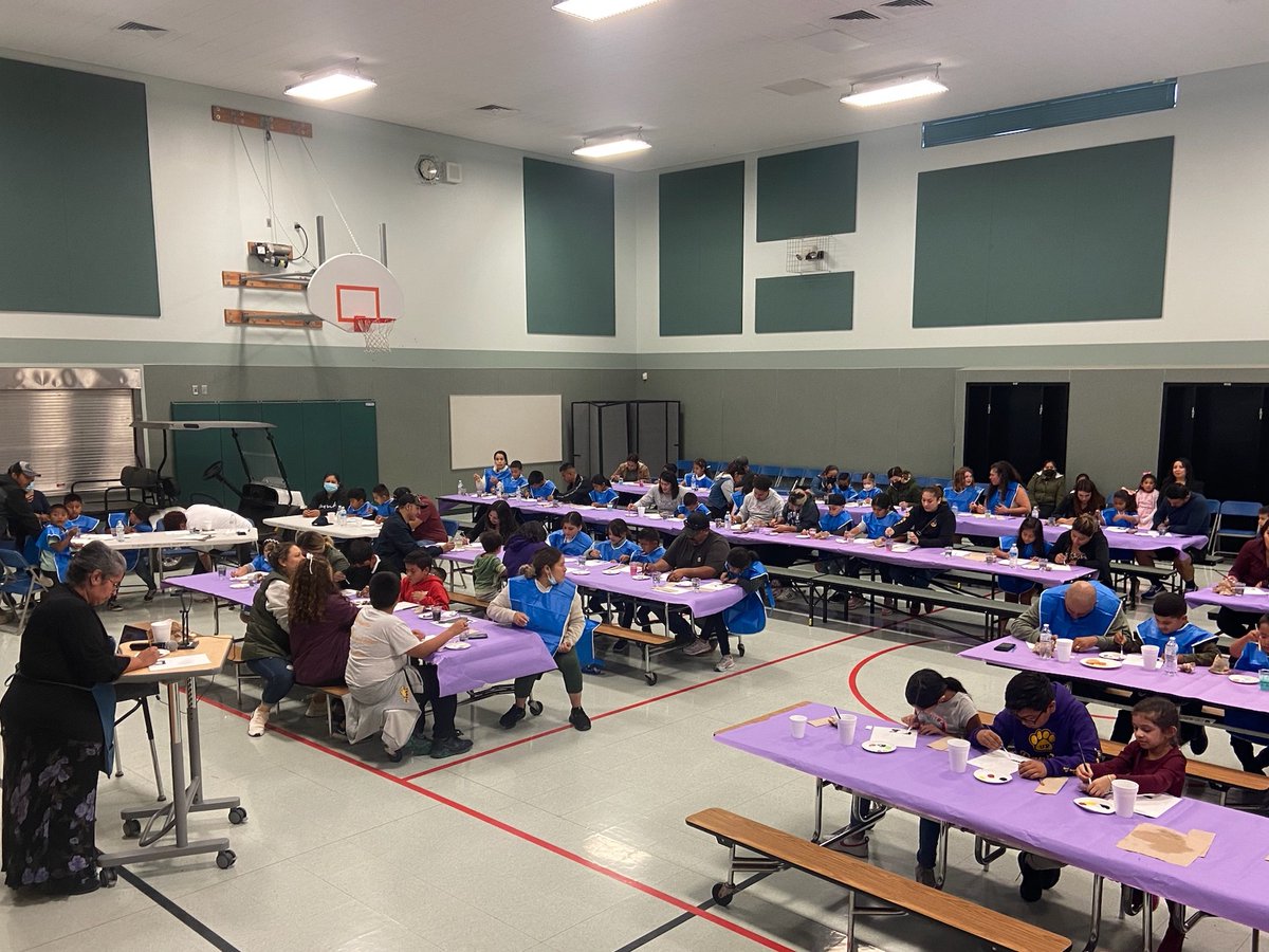 I am so proud of SCESD staff who contributed to a successful family engagement event. Approximately 110 parent and students attended Boronda Meadows Elementary School last Friday to create artistic masterpieces! @salinascityesd @USC