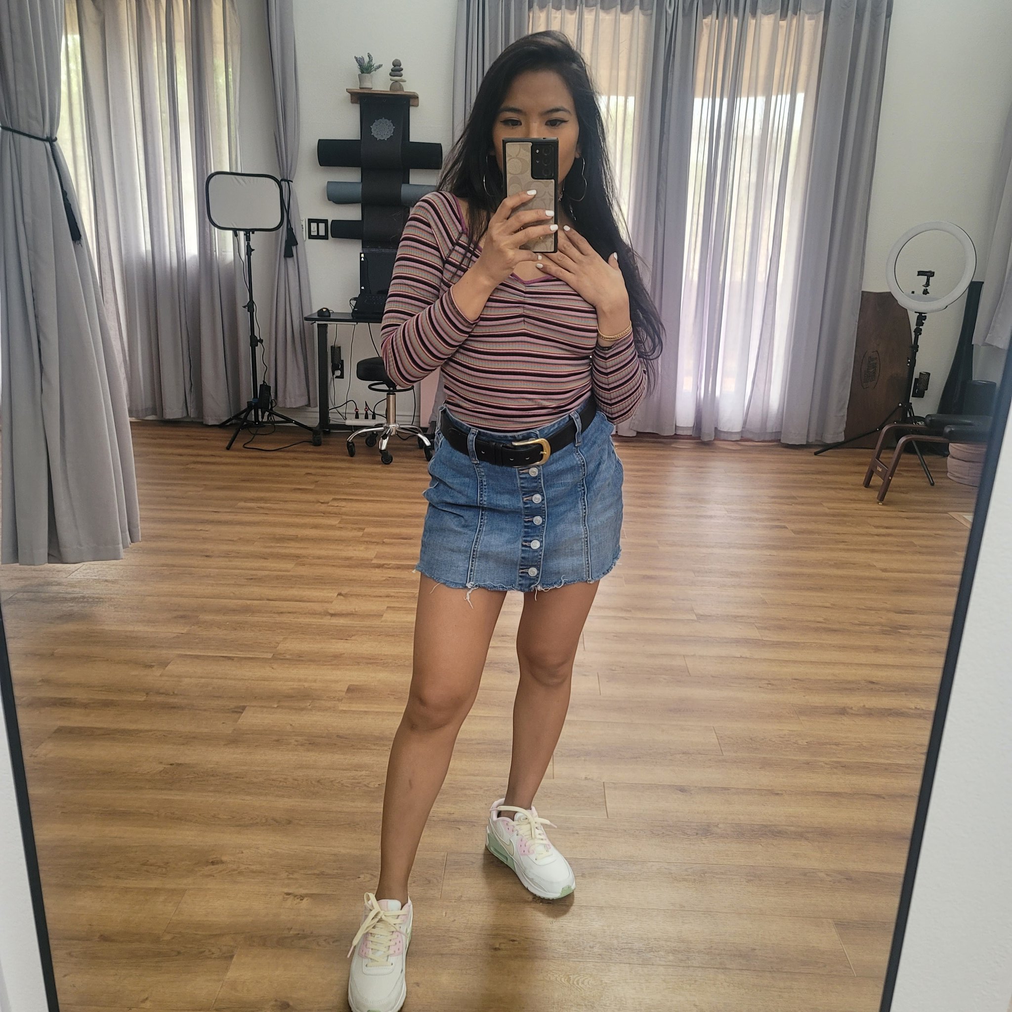 TW Pornstars 1 pic. Jada Kai. Twitter. I got out of the house today