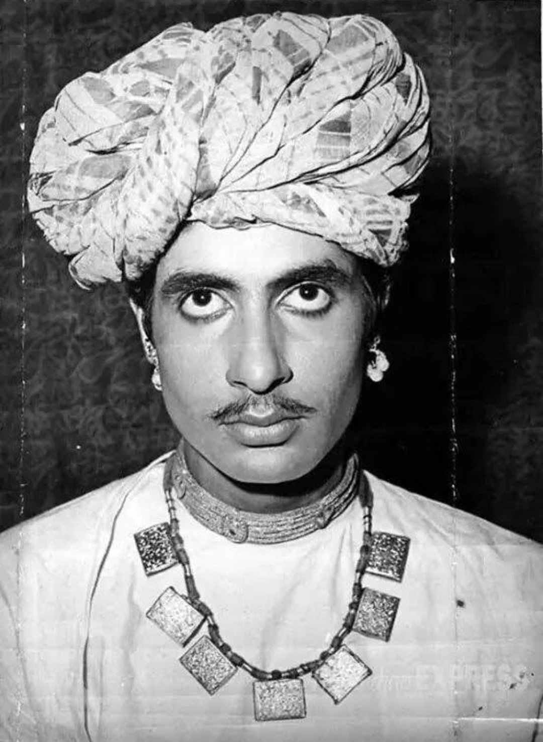 Happy Birthday to Amitabh Bachchan Sir    