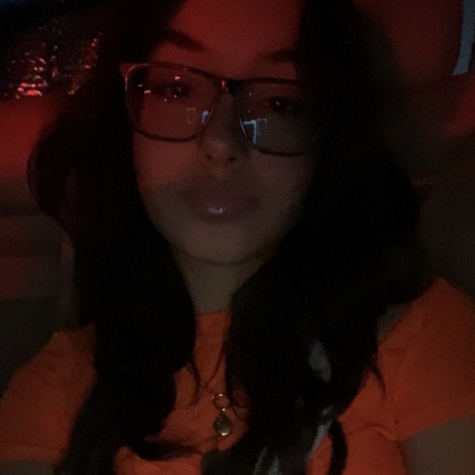 sabrigamis's tweet photo. #gfsd : HAPPY GHOST FORCE SELFIE DAY 🥳🥳 didn’t take any good pictures so an old picture and my beloved https://t.co/tIk6rlBMZX