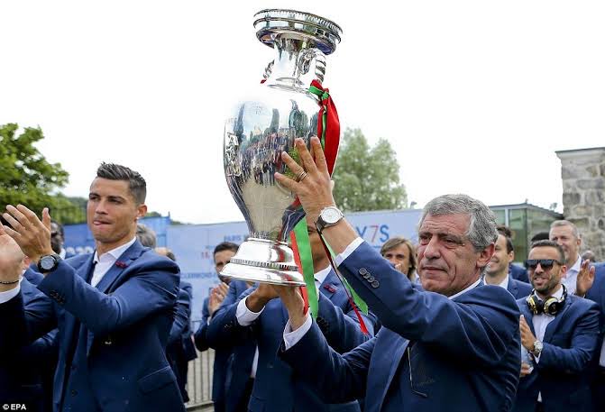 I hope you figure out your best XI before the world cup. Happy Birthday Fernando Santos!  