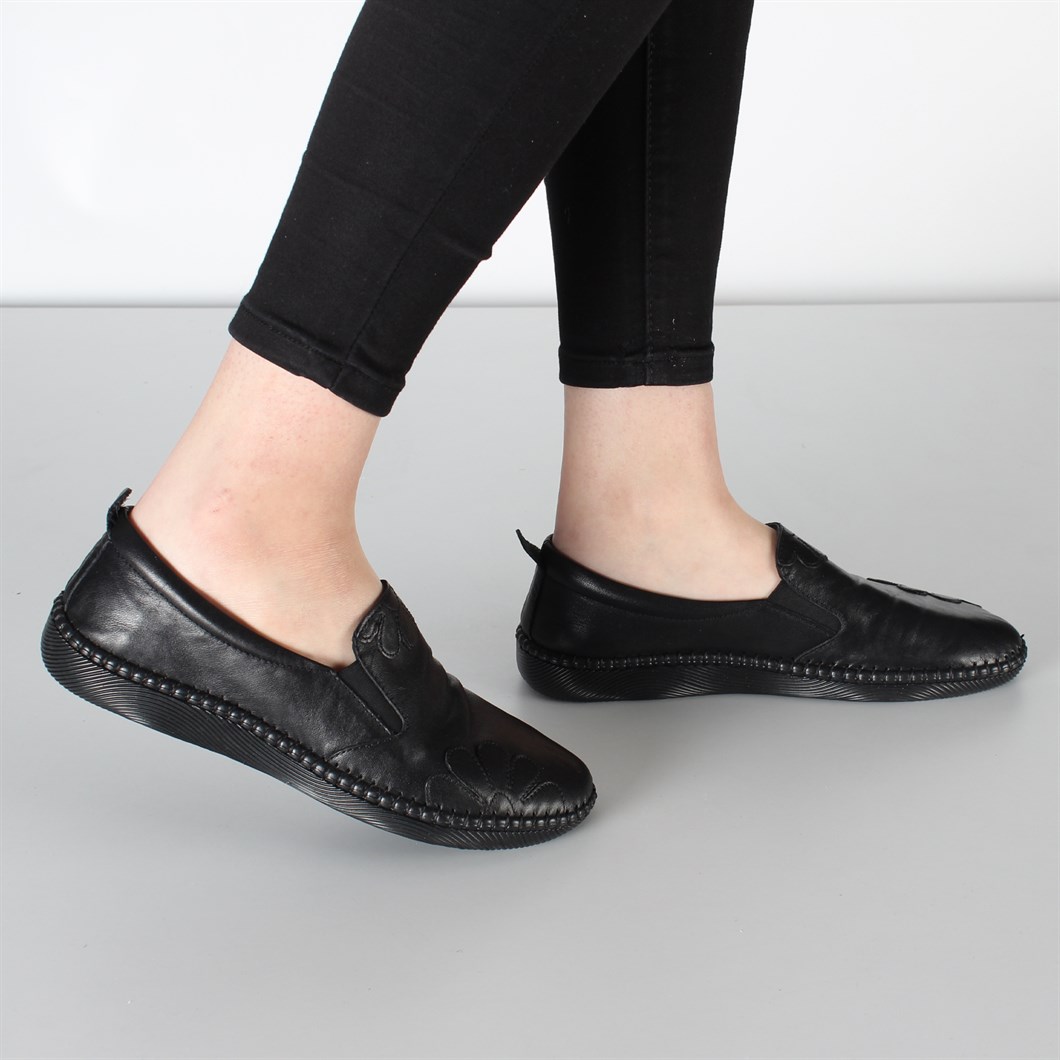 LophorinaStore's tweet photo. Wow! Get this Women's Black Leather Shoes only for $132.64
https://t.co/DBRbkDd3Z0
GET 15% OFF Coupon Code: LOPHO22 
Free shipping for order $220
https://t.co/QkKfWzitWp https://t.co/84BFwhgQP2