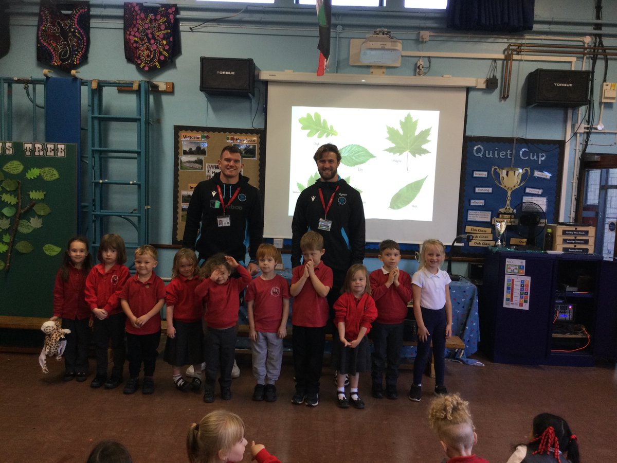 Thank you to <a href="/GlanvilleTom/">Tom de Glanville</a> and <a href="/Ben_spencer9/">Ben Spencer</a> for taking time to listen to children read, share your favourite vegetables and hand out awards in our assembly. #COYB
