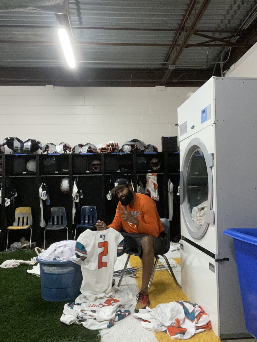 My guys put in that work for me EVETDAY! So I return the Favor EVERYDAY! I GOT 6 JOBS And I DONT GET TIRED!
#WInLoseOrDrawWeComin #GeauxRaiders ⁦<a href="/PlantCityFB/">Plant City Football</a>⁩ ⁦<a href="/953WDAE/">95.3 WDAE & AM620</a>⁩ ⁦<a href="/IanBeckles/">Ian Beckles</a>⁩ ⁦<a href="/jayRecher/">Jay Recher</a>⁩ ⁦<a href="/TKras/">Tom Krasniqi</a>⁩