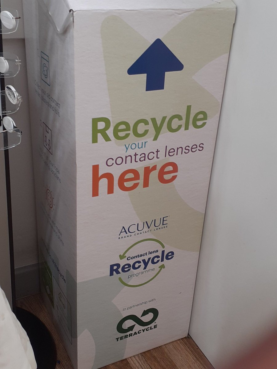 ZH956's tweet image. Saw this when collected new glasses. 
Recycle your contact lenses and packaging @BootsUK 
#Norwich #BootsOpticians #Recycle #Recycling #Plastics #ContactLenses