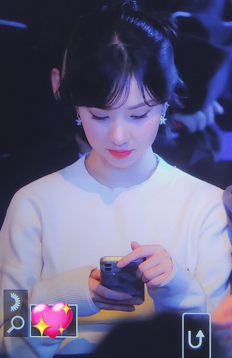 lovable_cream's tweet photo. 🤍╰(*´︶`*)╯🤍 https://t.co/K7iUNKEnbA