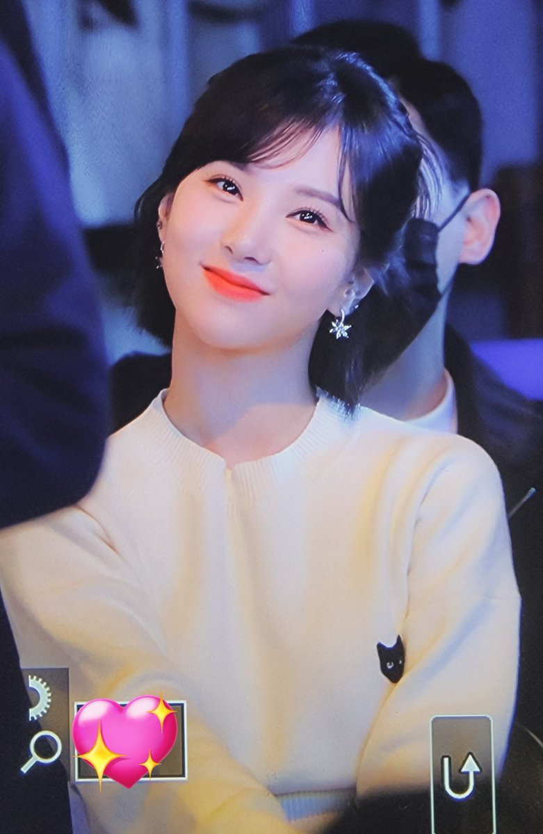 lovable_cream's tweet photo. 🤍╰(*´︶`*)╯🤍 https://t.co/K7iUNKEnbA