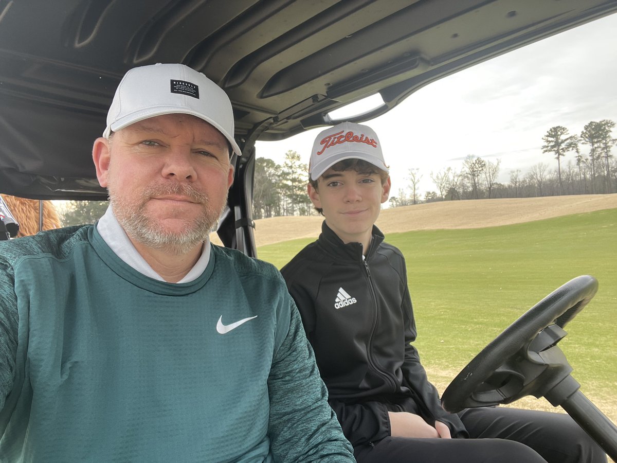 NoleBeyer's tweet photo. Happy Birthday to one of my favorite humans! Happy 16th Colby! #theonewhoplaysthemostwithme #chipthroworpunttoplayfetch #lookingforwardtothecarrides 🚙 https://t.co/R689p2eAvp